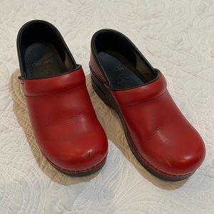 Dansko clogs. Size 36. Great condition.